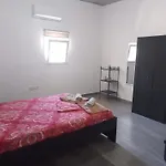 Ariadnis 3 Beds Pomósz