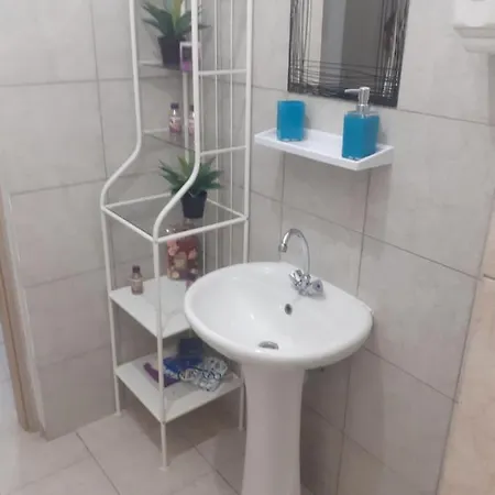 Апартаменты Ariadnis 3 Beds *